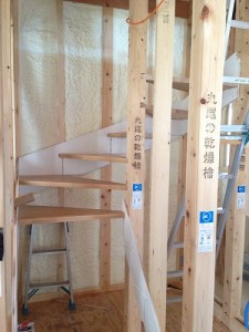『 岸原建築日記 』～ 高気密･高断熱住宅を施工中･･･