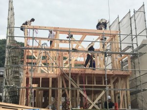 『 岸原建築日記 』･･･ 姫路市勝原にてS様邸上棟！