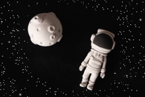 家づくりのポイント、 夏、涼しい家に住みたくありませんか？ 過酷な宇宙空間で活躍《レフミラー９６》