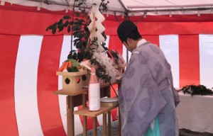 お二家族の新しいお家づくりのための地鎮祭
