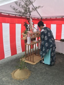 『 岸原建築日記 』･･･令和初日の地鎮祭！