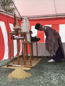 雨のち晴れ・・・地鎮祭でした～太子町N様邸にて～