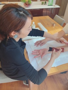 ハンドケア教室を開催しました！