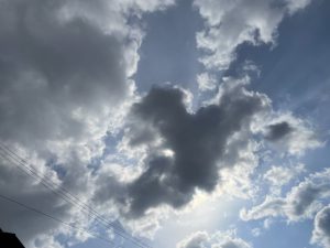 まだ寒いですね