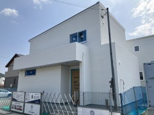 『 岸原建築日記 』･･･ 外壁アクロフレックスの仕上がり
