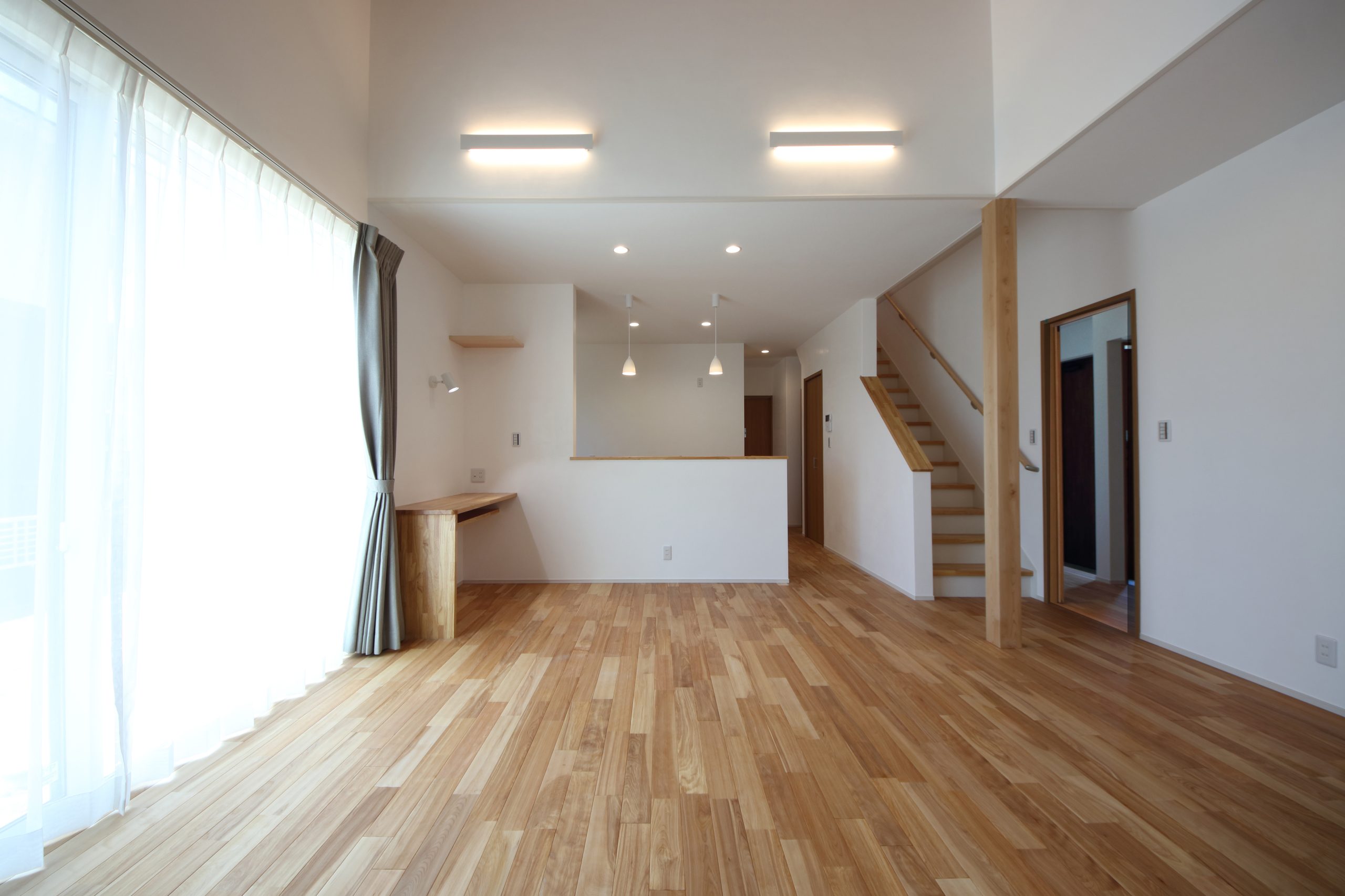 平屋のように暮らせる２階建ての家